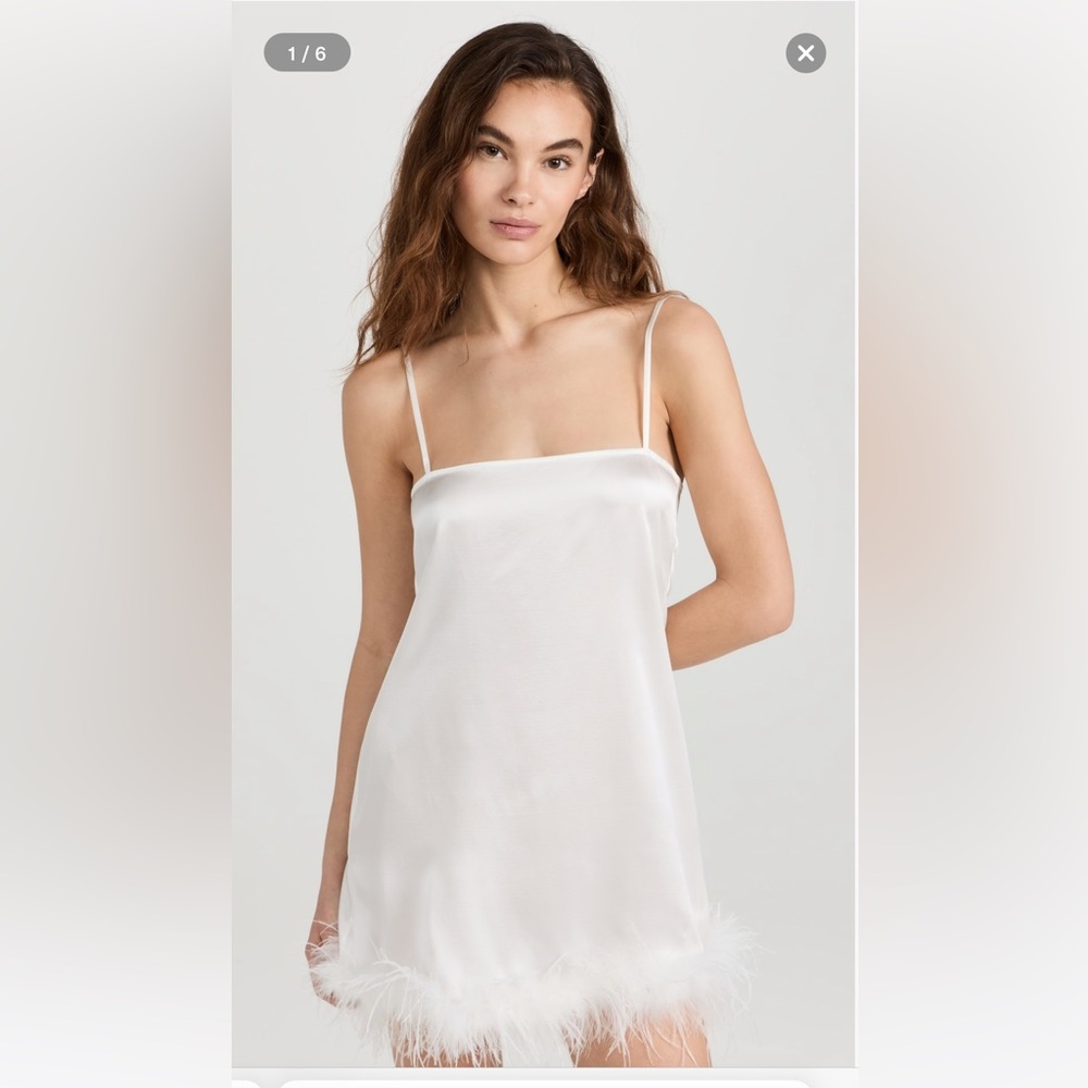 Maison Essentiele Feather Mini Dress
100% silk ostrich feather trim bride XL